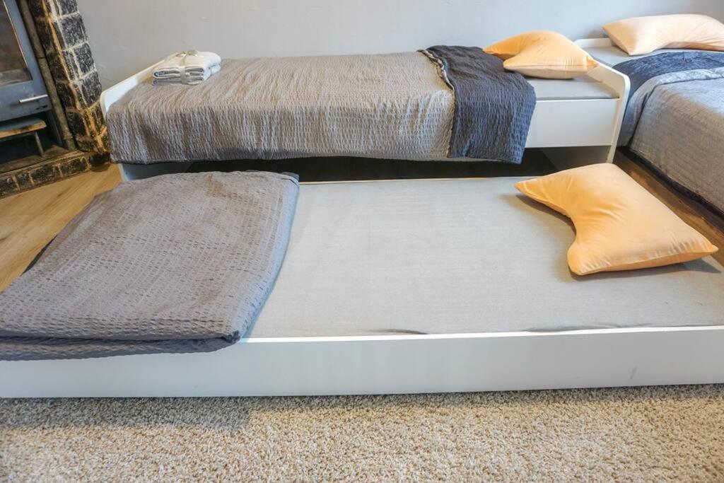 Apartment In Wuppertal - Charmante 3-Zimmer-Oase Mit Kamin Und Badewanne Buitenkant foto
